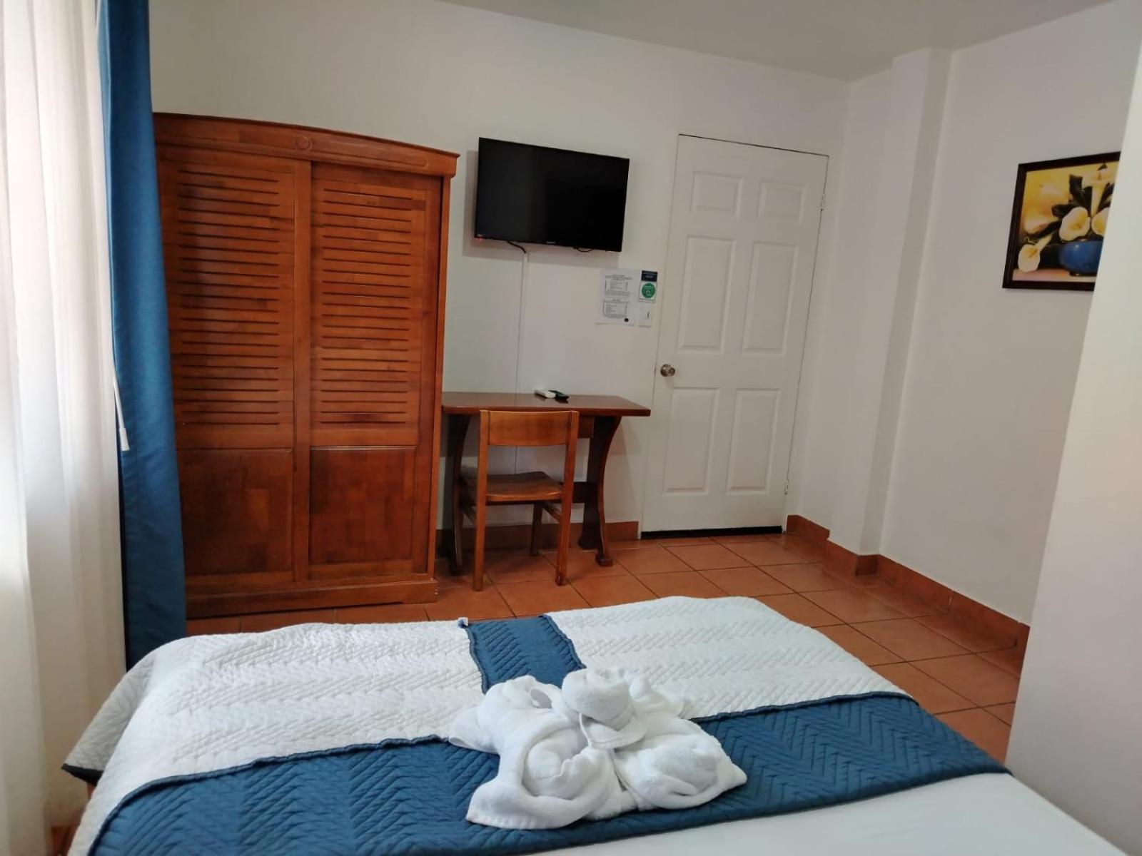אלאג'ואלה Park View Hotel & Restaurant מראה חיצוני תמונה