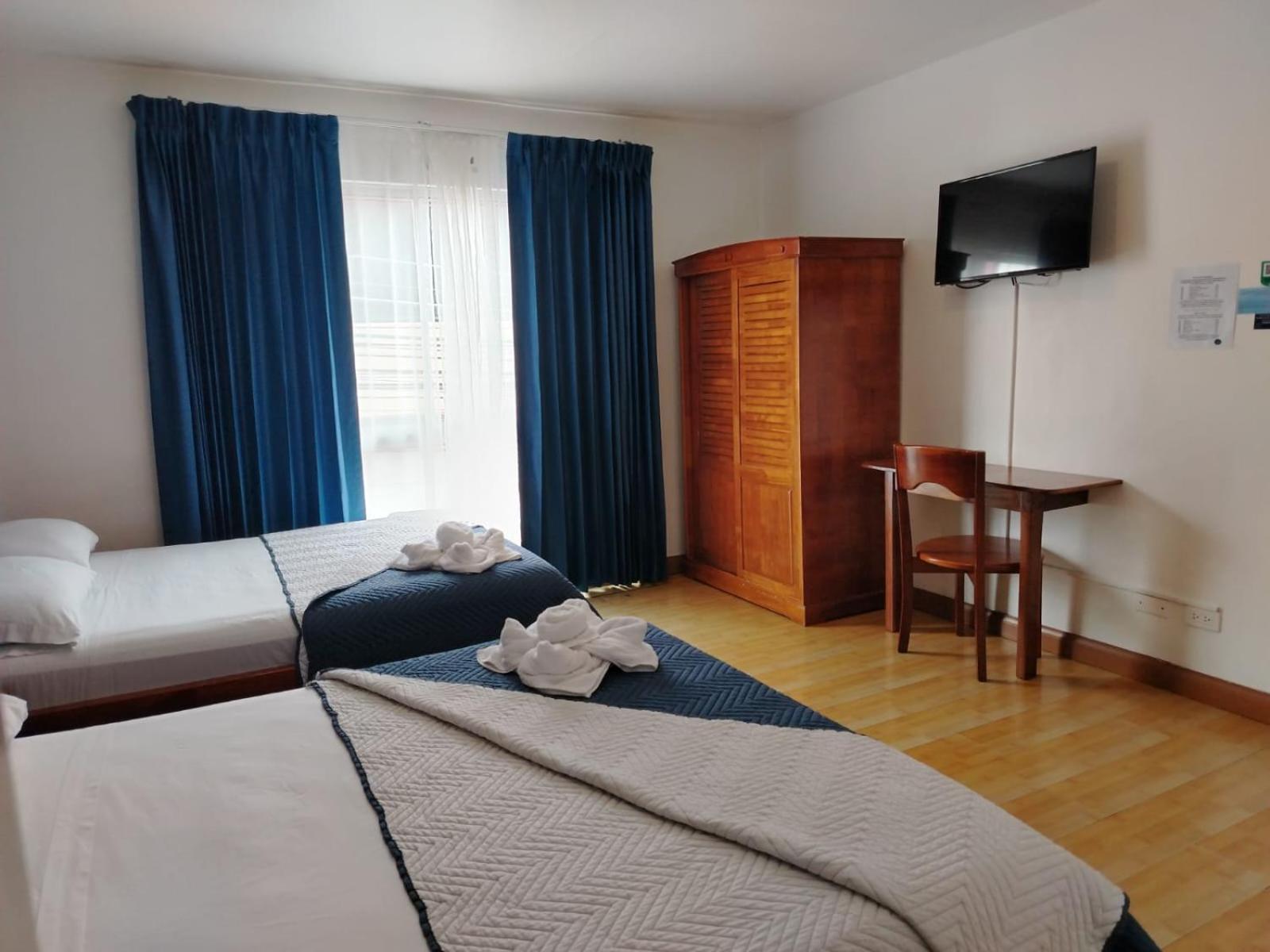 אלאג'ואלה Park View Hotel & Restaurant מראה חיצוני תמונה